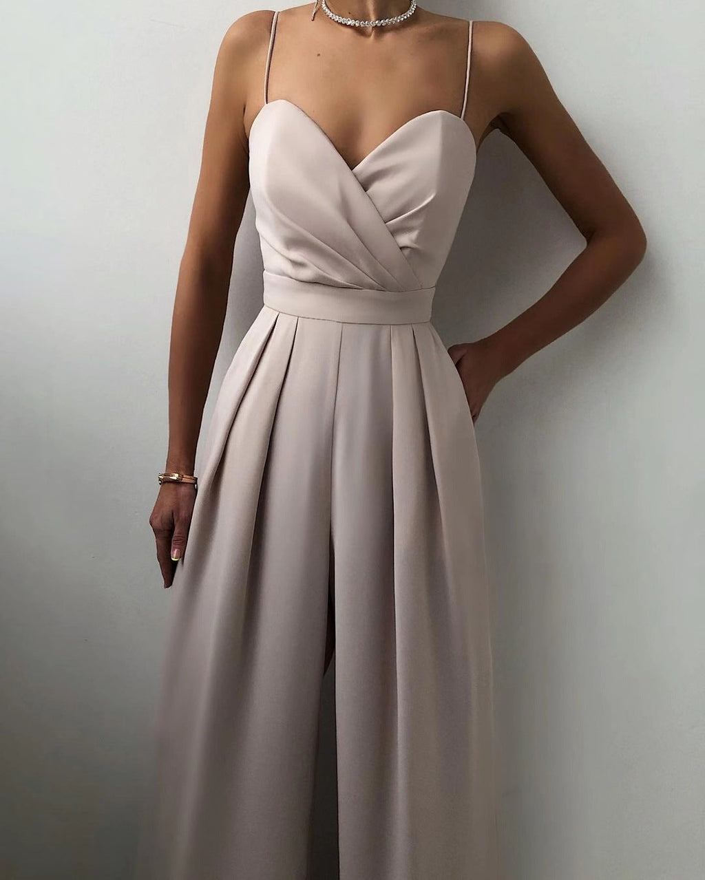 Elegante Jumpsuit met Spaghettibandjes en Wijde Pijpen