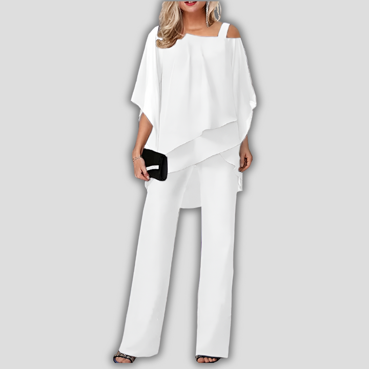 Elegant tweedelig chiffon broekpak met gelaagde cape top