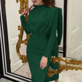 Alvienne – Elegante Getailleerde Midi Jurk