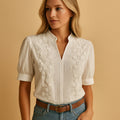 Geborduurde witte blouse met opstaande kraag