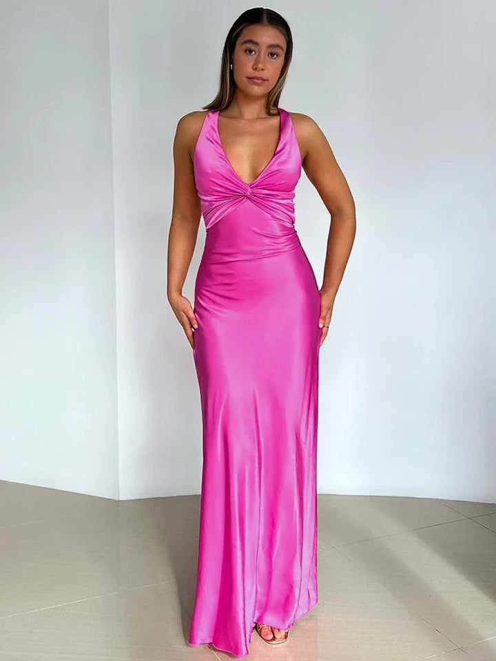 Sexy Satijnen Maxi Jurk met Open Rug en Strikdetail