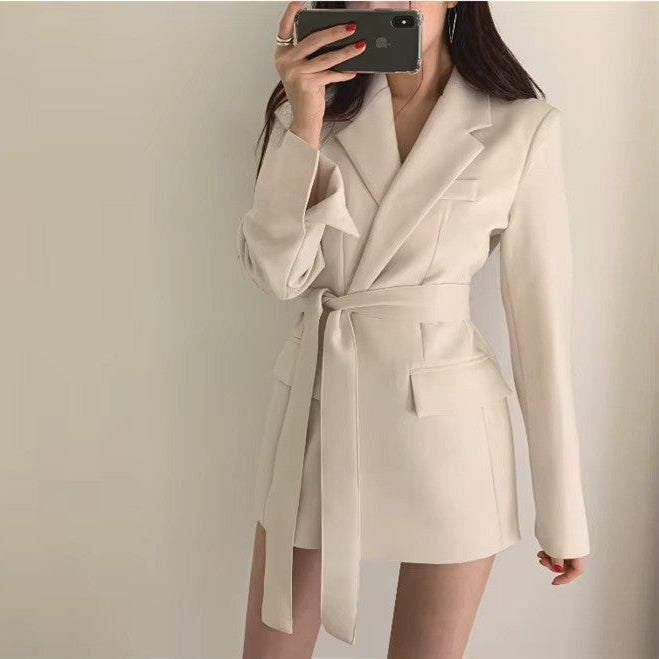 Elara – Blazer met Riem Dames