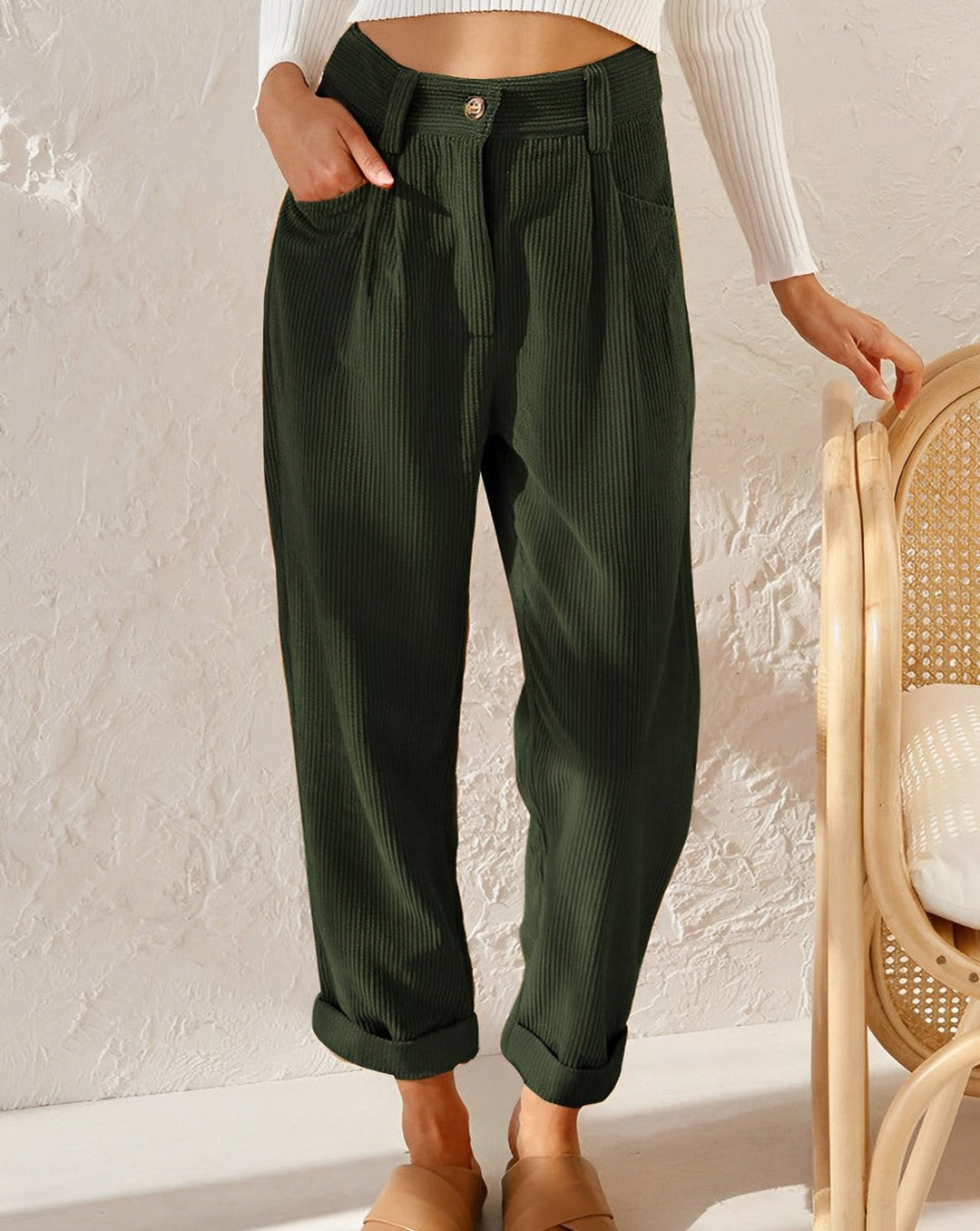 VelvetEase – Corduroy Broek